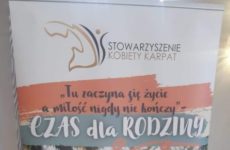 Więcej o: Warsztaty techniczne „Ogród w słoiku”