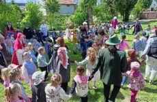 Więcej o: DZIEŃ DZIECKA