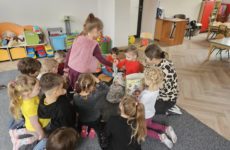 Więcej o: URODZINY OLUSIA Z GRUPY III „TROPICIELE”