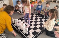 Więcej o: „W KRÓLESTWIE FIGUR” – REALIZACJA INNOWACJI PEDAGOGICZNEJ W GRUPIE II „SKRZATY”